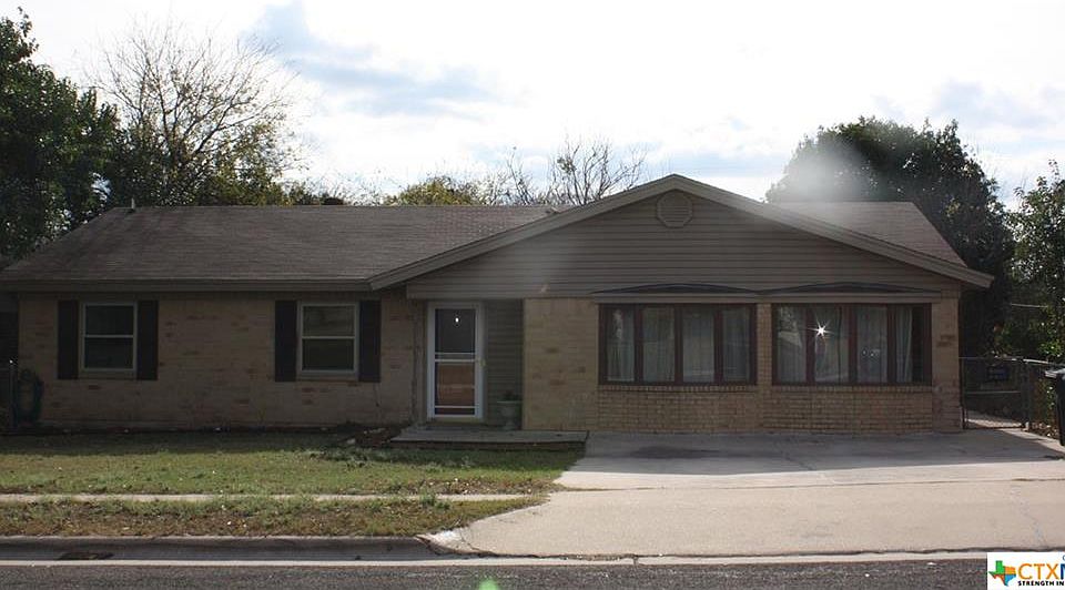 1st image of 1107 W Lincoln Ave