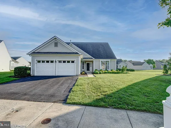 107 Dawn Ct, Middletown, DE 19709