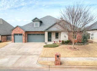 3125 Drake Crest Dr, Edmond, OK 73034