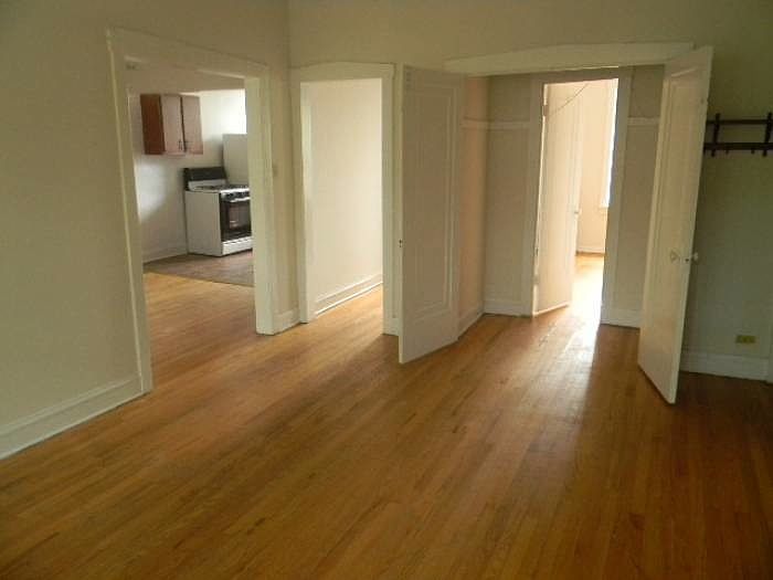 1st image of 3721 W Cullom Ave #3