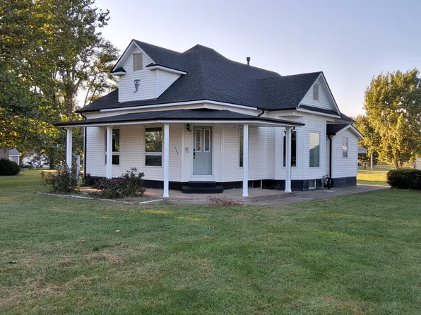 702 W Brown St, Lancaster, MO 63548