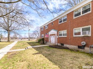 22 Courtland Avenue #4, Stamford, CT 06902