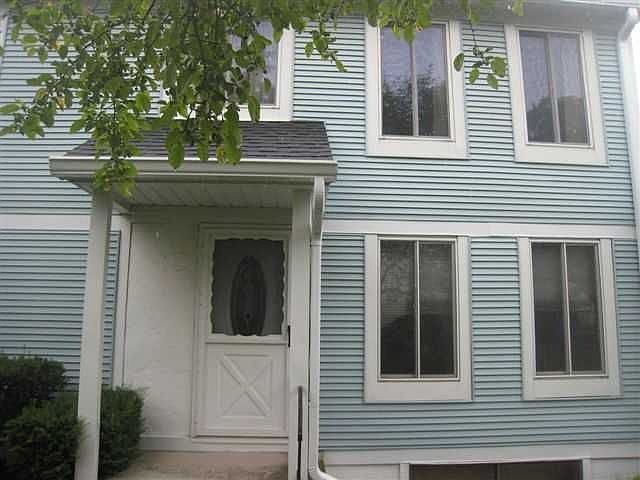 1st image of 264 Greenway Blvd