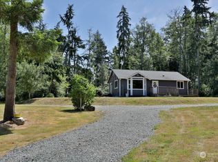 4945 Tyler Ln, Freeland, WA 98249