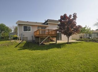 191 Stevenson Dr, Glendale Heights, IL