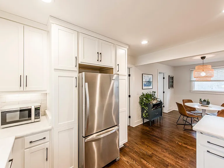 1003 Woods Lake Dr — Photo 18