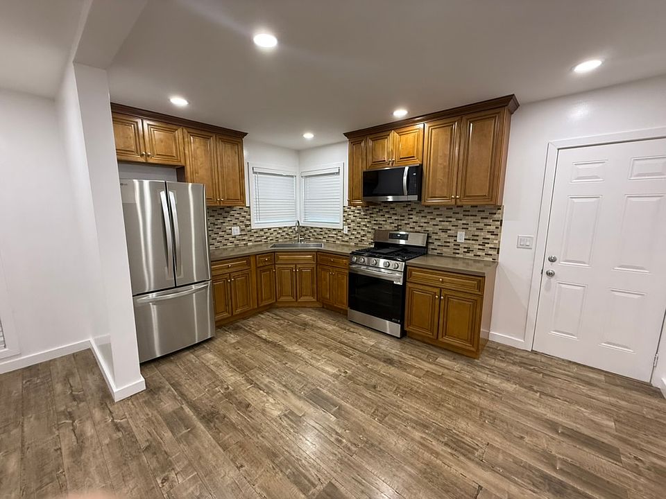 1st image of 317 W 76th St APT 1