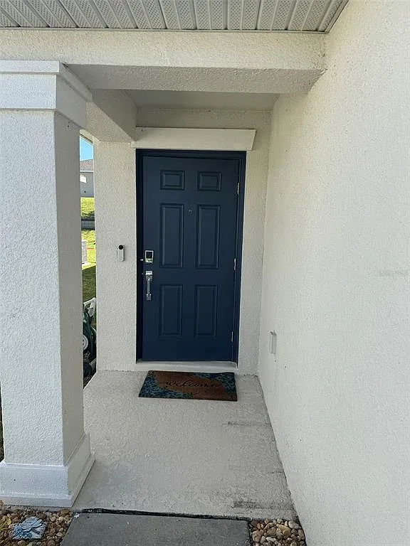 4 bed, 2.0 bath, 1841 sqft, $2,600 — Photo 4