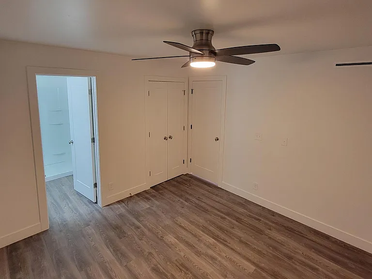 Victoria Canyon — Photo 16