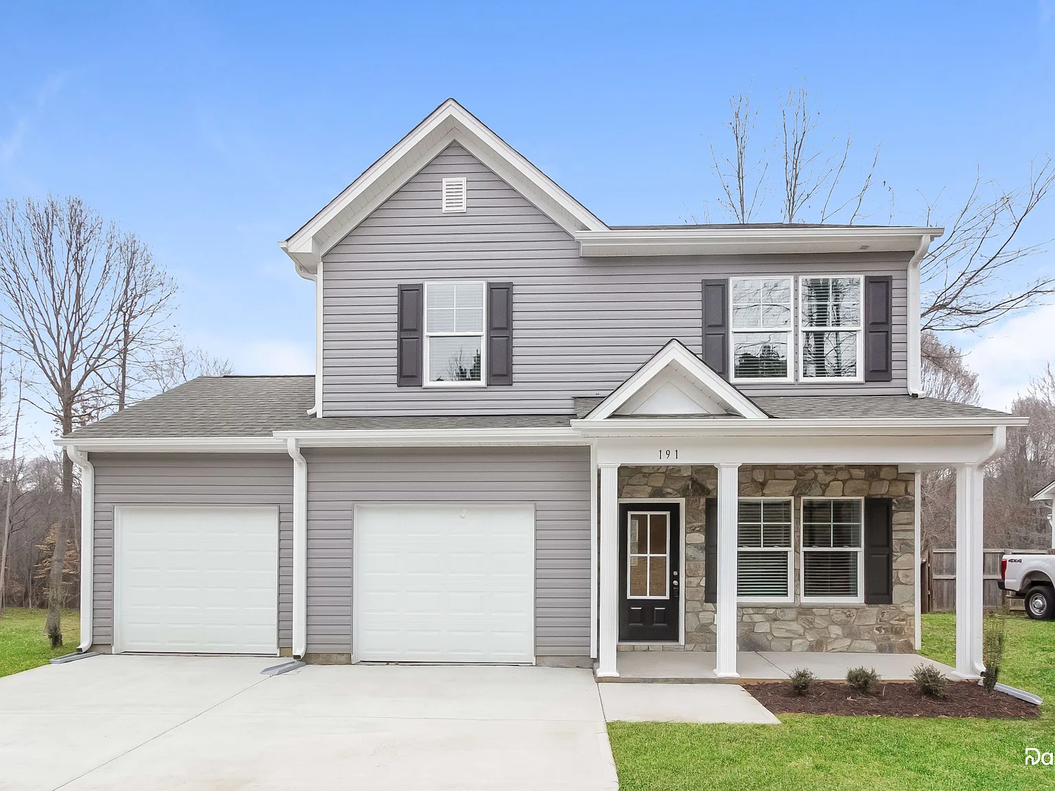 3 bed, 2.5 bath, 1619 sqft, $2,230 — Photo 3