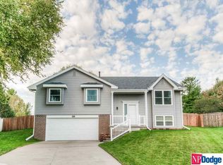4425 S 153rd Cir, Omaha, NE 68137