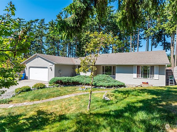 3rd image of 1738 SW Robertson Drive