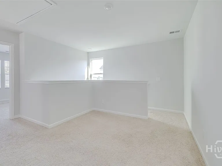 131 Freesia Dr — Photo 19