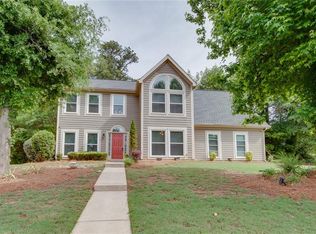 483 Mountain Oaks Pkwy, Stone Mountain, GA 30087