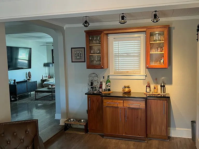 3009 Locke Ln — Photo 13