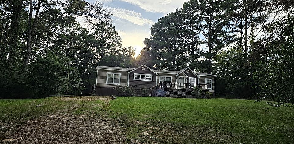 1st image of 143 Barker Rd