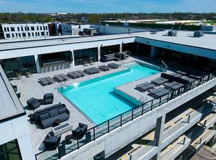 4th & 5th, Columbus, OH 43201