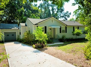 9769 Macarthur Ct N, Jacksonville, FL 32246