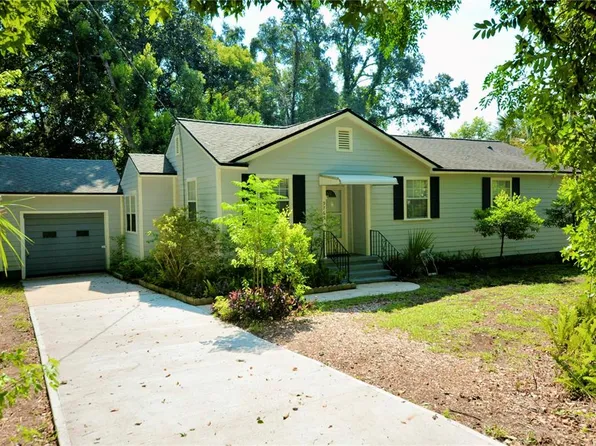 9769 Macarthur Ct N, Jacksonville, FL 32246