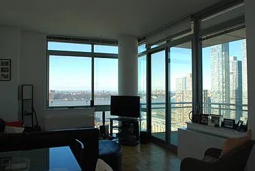 Rented by Triplemint