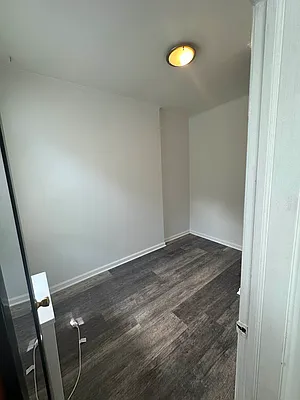 Rented by Irene Mihalios, LREB | media 7