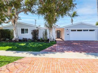11375 Loch Lomond Rd, Los Alamitos, CA 90720