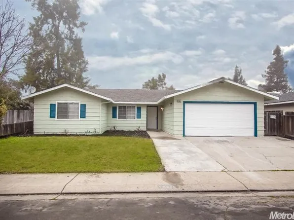 4105 Faith Ln, Modesto, CA 95355