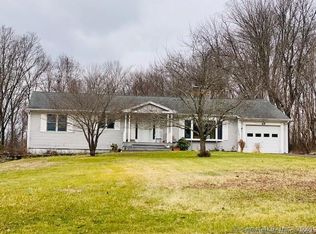 69 Jobs Rd, Wallingford, CT 06492