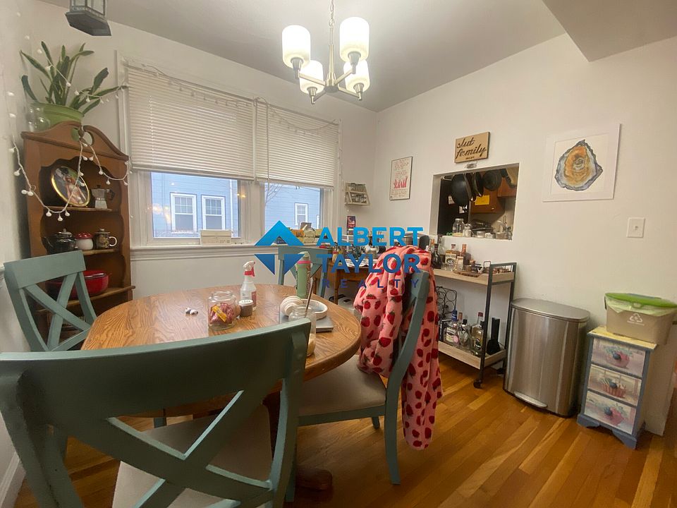 1st image of 7 Bynner St #1