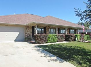 1602 Twin Pines Cir, Cantonment, FL 32533