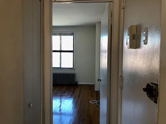 Rented by Douglas Elliman | media 8