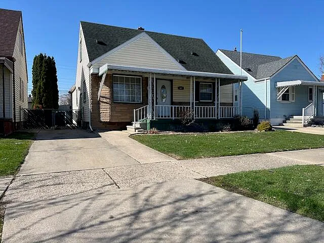 861 Cleveland Ave photo 1