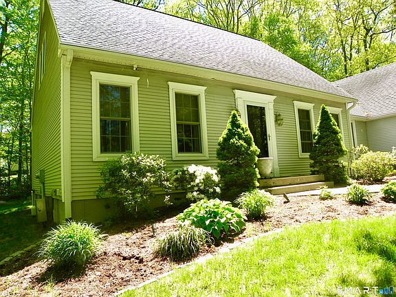 5th image of 380 Dennison Ridge