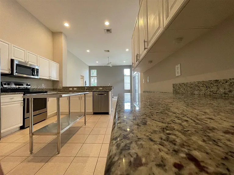 4023 Turnstone Ct — Photo 14