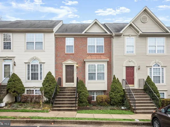 1207 Carli Ct, Baltimore, MD 21228