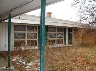 3710 S State Rd, Ionia, MI 48846