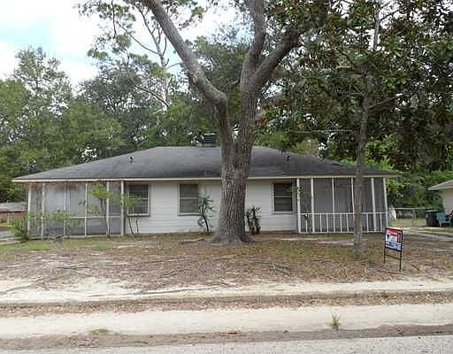 2nd image of 318 Saint Mary Blvd