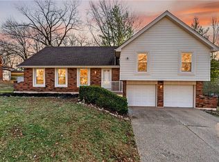 7407 N Granby Ave, Kansas City, MO 64151