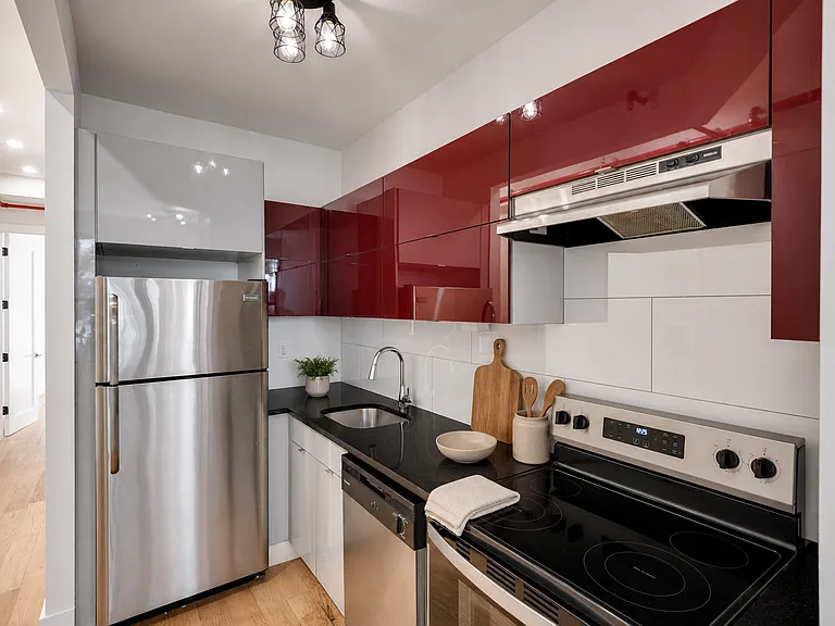 78 Jackson St #4A — Photo 2