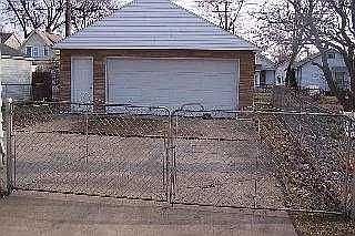 2nd image of 2038 Nevada St