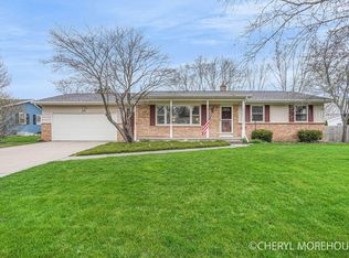 4225 Mesa Ct SW, Grandville, MI