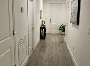 8033 Sandy Cir, Labelle, FL 33935