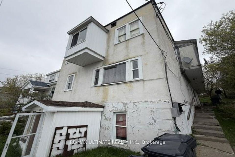 1st image of 24 Station Rd