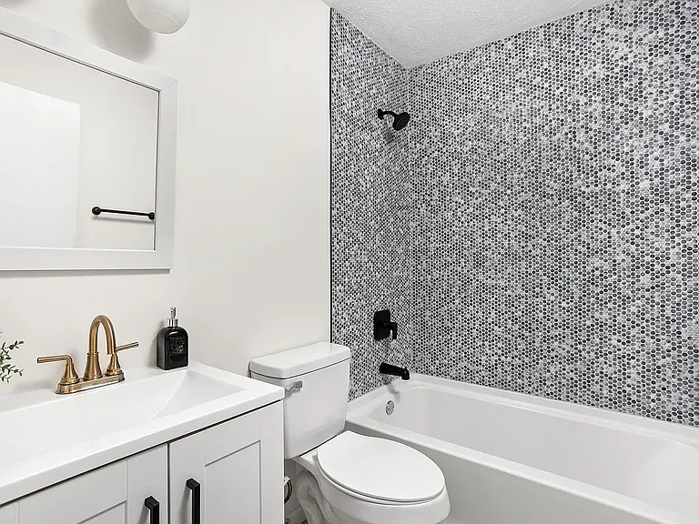 5131 Haverford Ave — Photo 4