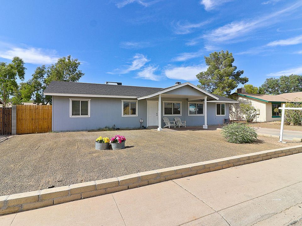 1st image of 1006 W Tonopah Dr
