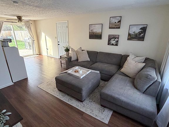 4th image of 1532 Willow View Dr