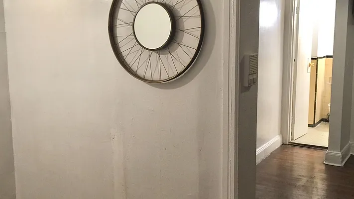 Rented by Nooklyn NYC LLC | media 13