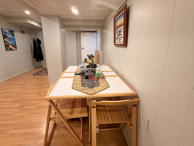 138 Goulding Ave #BASEMENT — Photo 12