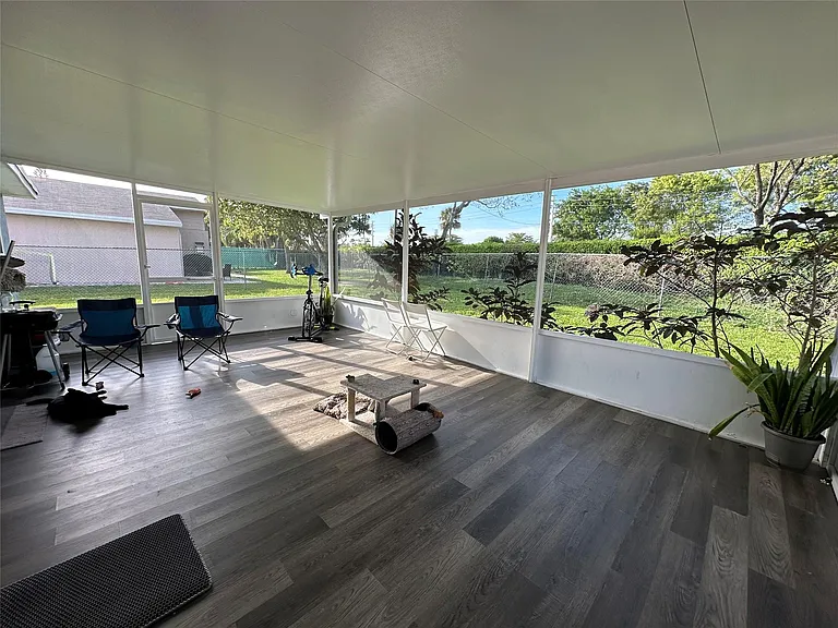8395 Garden Gate Pl — Photo 15