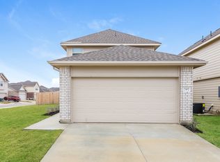 2302 Redlove Dr, San Antonio, TX 78224